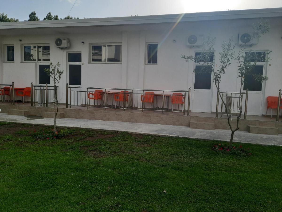Vila Pushimi Regis Velipoje Exterior photo