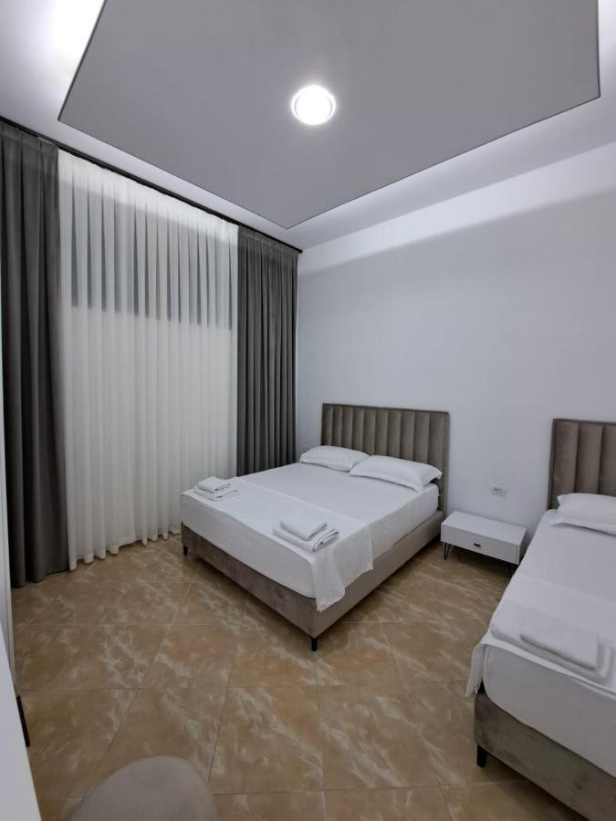 Vila Pushimi Regis Velipoje Exterior photo