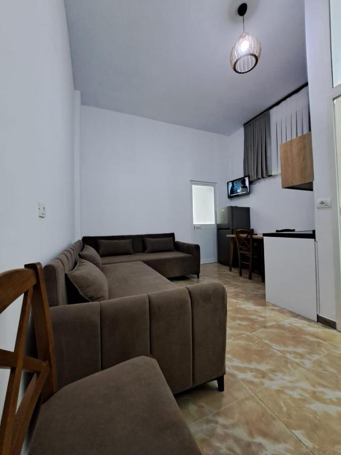 Vila Pushimi Regis Velipoje Exterior photo